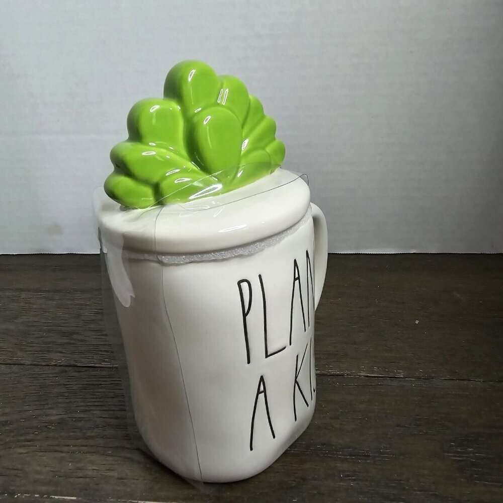 NWT Rae Dunn Artisan Plant A Kiss Mug Succulent Figural Topper 2021 - Picture 7 of 8